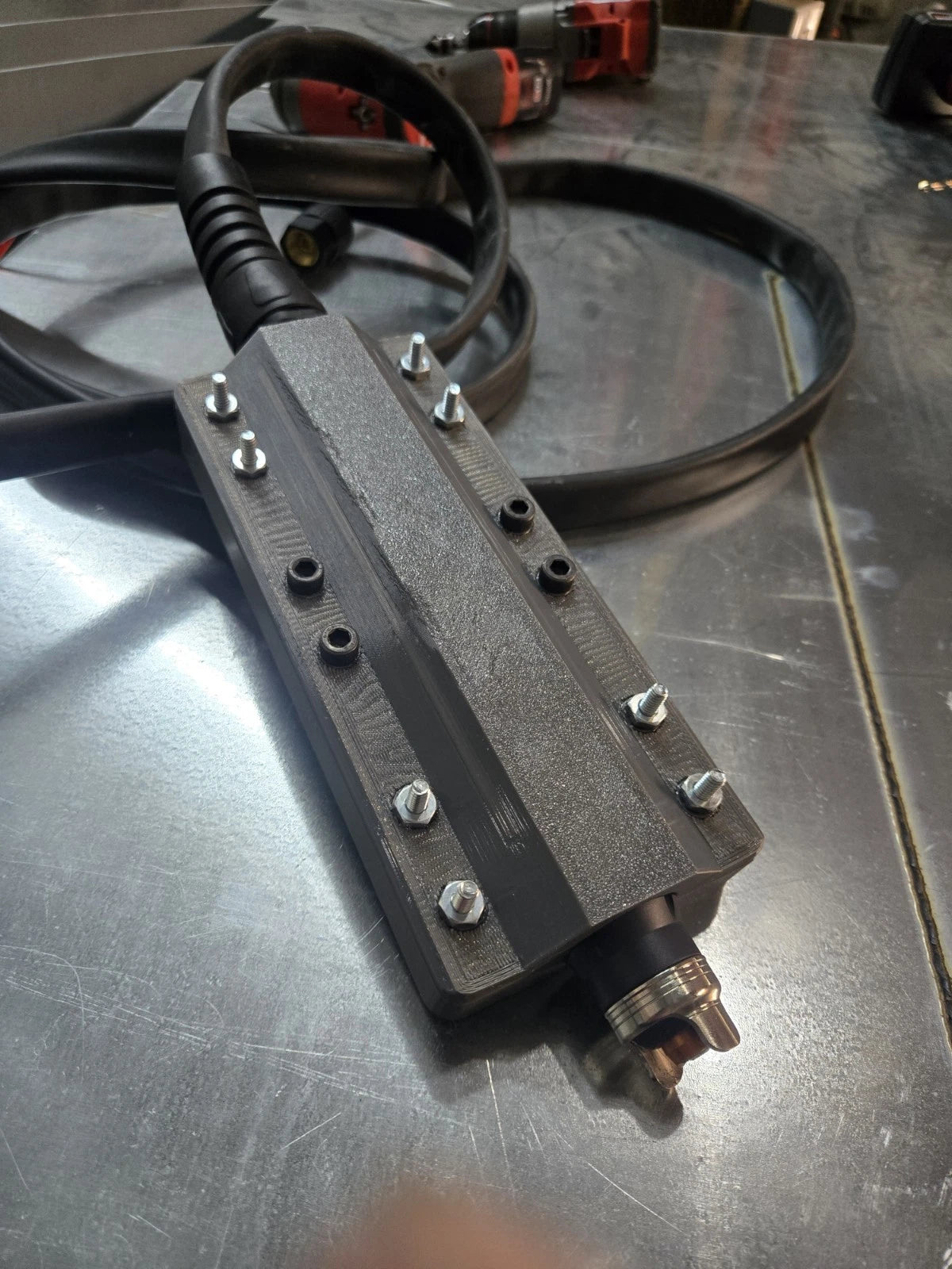 Yes welder plasma torch holder with magnetic break away